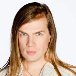 Christophe GUILLARME : Lancement de la ligne de bagagerie au Renaissance Paris Arc de Triomphe…