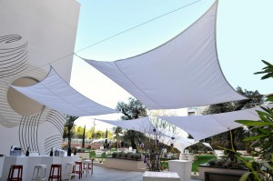 Aix-en-Provence : Le Jardin Ephémère de l’Hôtel Renaissance : un espace lounge, une terrasse, un écrin de verdure…