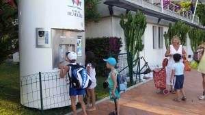 L’été sera pétillant à la Capitainerie…Fontaineo investit le port de Beaulieu-sur-Mer