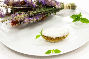 Aix-en-Provence : Calisson tapenade au Renaissance pendant le mois de septembre…