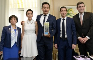 TOURISME ET CINEMA LIU YE, PREMIER AMBASSADEUR DU TOURISME DE LA COTE D’AZUR EN CHINE REMPORTE LE PRIX D’INTERPRETATION MASCULINE AU FESTIVAL DU FILM DE SHANGHAI…